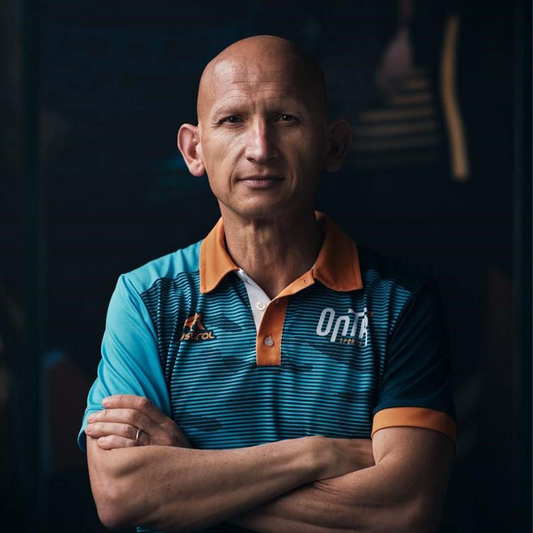 Falar de Triatlo sem falar de Sérgio Santos é como cometer uma grande penalização de tempo. Treinador. Lê a entrevista completa